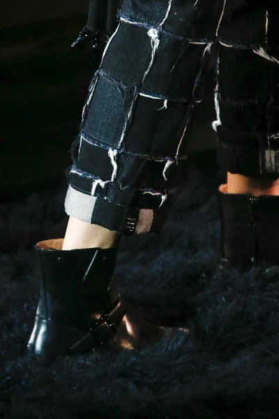 Look 39